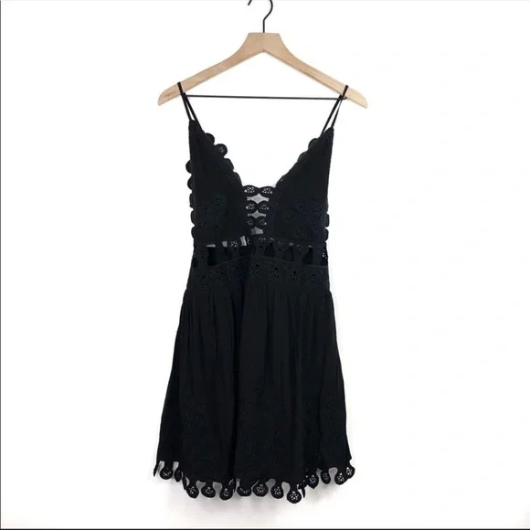 gucci floral lace long dress Gucci Floral-print Lace-trimmed Twill Dress – Runway Catalog main image 0